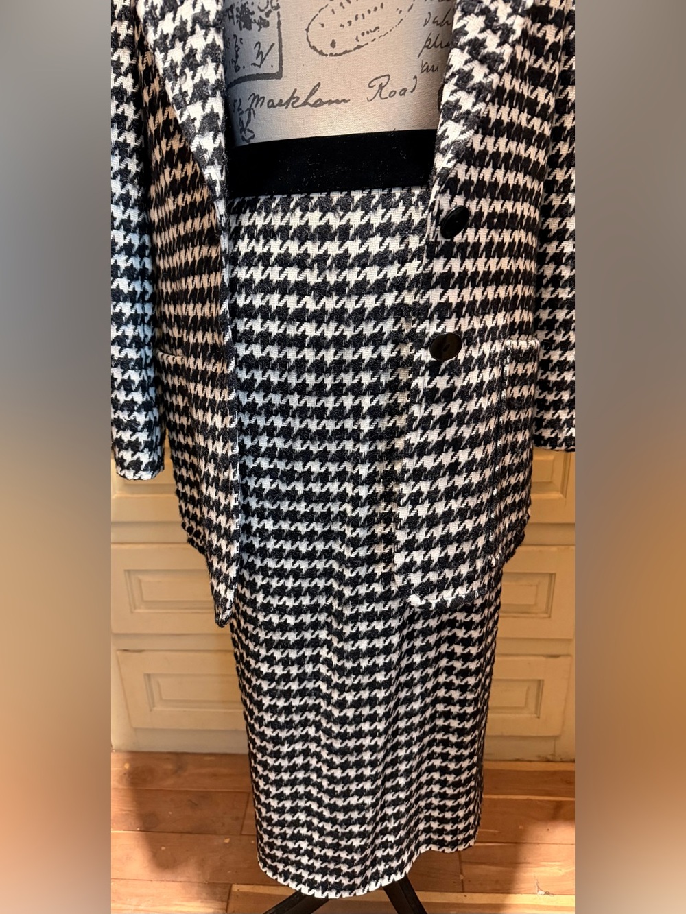 NWT VTG Escada Wool Houndstooth Skirt Suit Set Blazer 38 Skirt 40 - Picture 4 of 7